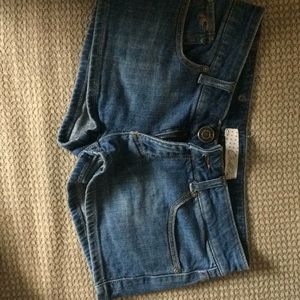 O’Neil size 7 jean shorts